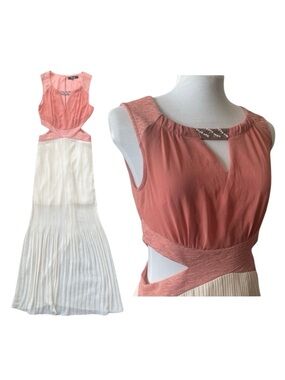 Katia Dress with pleats and cutouts Size Medium